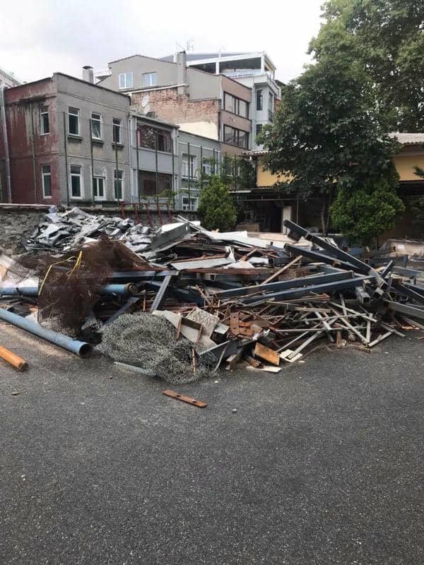 Beylikdüzü yerinde hurda toplama
